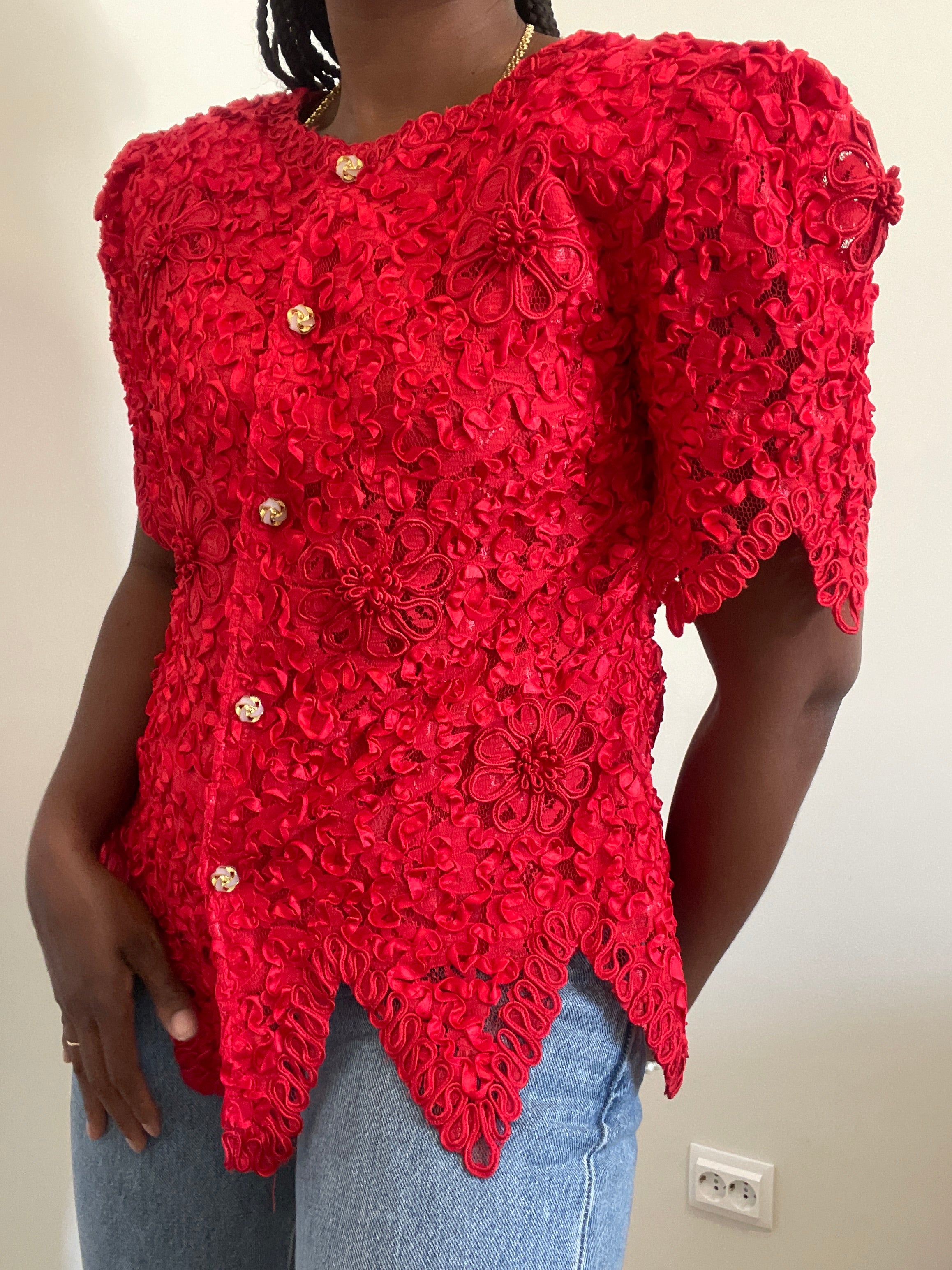 Casaco vintage curto vermelho renda