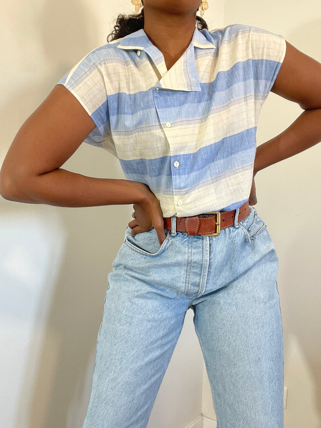 Camisa dos anos 90 às riscas