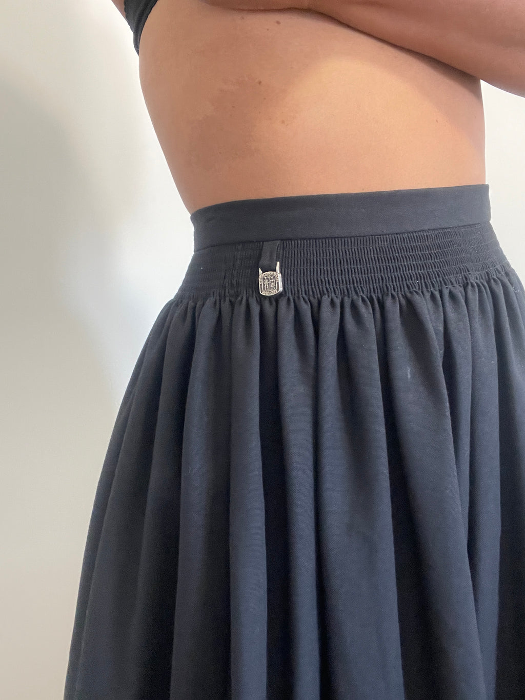 Saia dirndl preta vintage