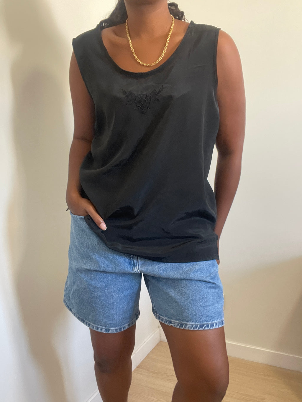 Top de alças preto vintage