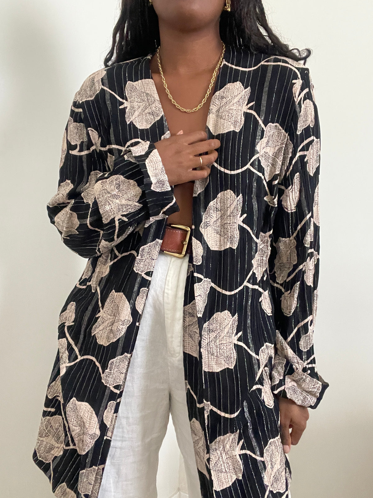 Quimono Vintage Longo Transparente com Estampa Floral e Listras