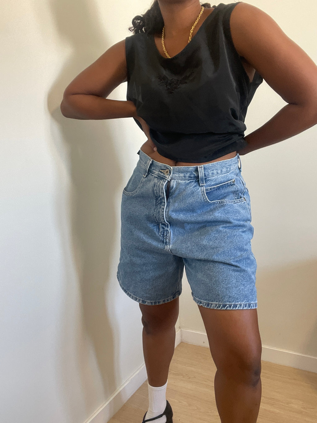 Top de alças preto vintage