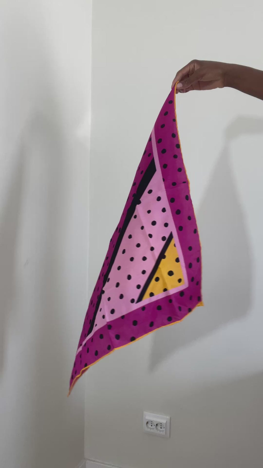 Lenço polka dots rosa vintage