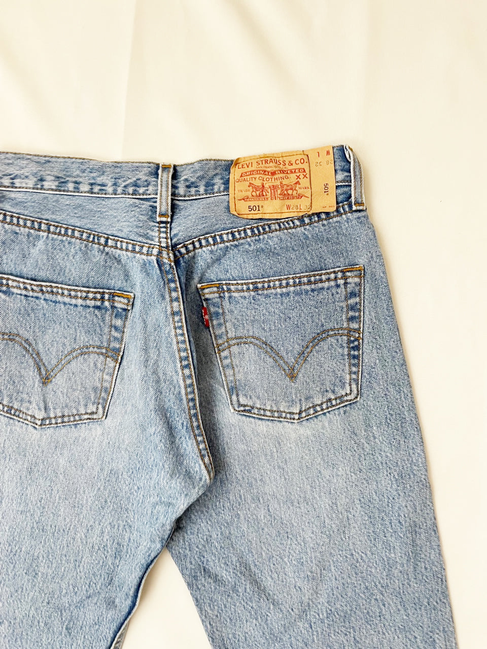 Levi's 501 w28 l32